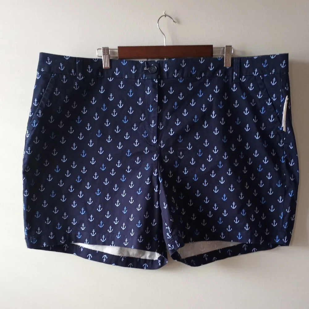'crown & ivy' 24W Curvy Short Navy/Blues Anchor NWT - Picture 10 of 10